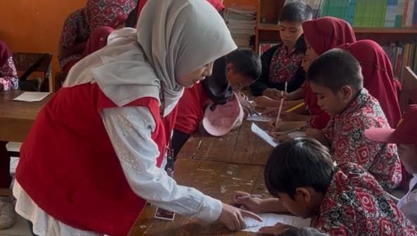 Mahasiswa KKN-PK UNHAS Angkatan 67 Gelar Edukasi "CIPTA: Cuci Tangan Pakai Sabun", Sehatkan Jiwa Raga Anak Kayu Loe di Desa Kayu Loe Bantaeng
