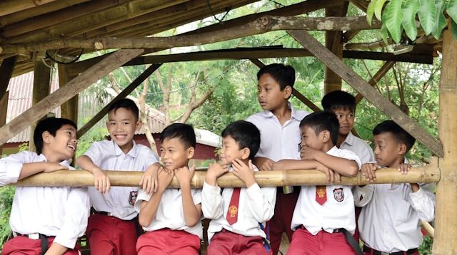 Membentuk Karakter Unggul di Sekolah Dasar: Peran Kebiasaan Berbahasa Santun