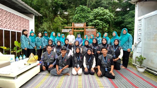 Kolaborasi Warga dan Mahasiswa KKN UIN Walisongo, Hadirkan Taman TOGA sebagai Ruang Hijau Inspiratif