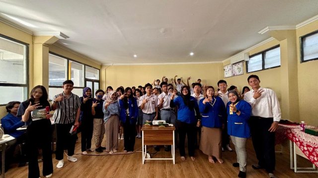 Gelar Kampanye CHILL, Mahasiswa UDINUS Dorong Budaya Main Game Positif bagi Remaja