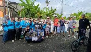 Dukung Program "Semarang Bersih" Ibu Wali Kota, KKN UPGRIS Kelompok 29 Gencarkan Pilah Sampah di Pedurungan Lor