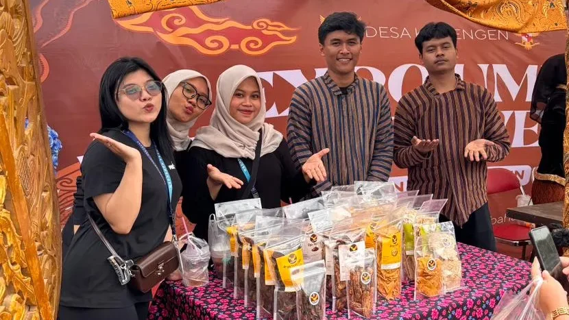 Sabet Juara 1 UMKM Terbaik, KKN UPGRIS Kelompok 13 Desa Kawengen Berjaya di Expo Ungaran Timur 1 Sabet Juara 1 UMKM Terbaik, KKN UPGRIS Kelompok 13 Desa Kawengen Berjaya di Expo Ungaran Timur