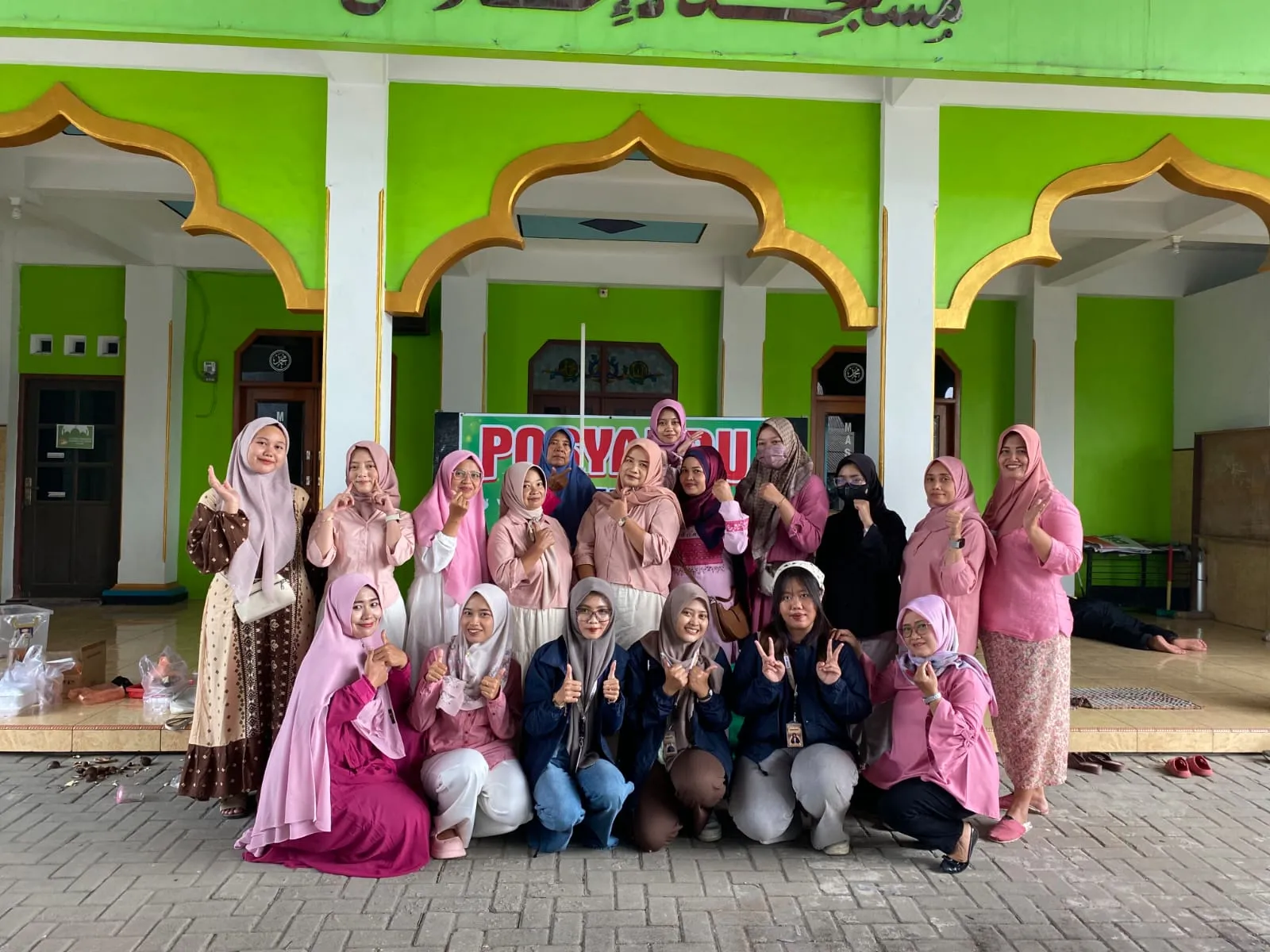 word-image-1295-1 Mahasiswa KKN UPGRIS Kelompok 34 Dampingi Kegiatan Posyandu dan Posbindu di RW 13 Plamongansari