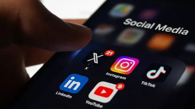 Miskin Gagasan, Kaya Makian: Potret Buram Kritik Politik di Media Sosial