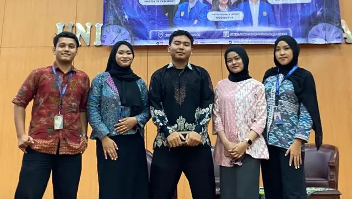 Inaugurasi Tidak Harus Ramai, yang Penting Bermakna: Membangun Solidaritas dan Disiplin Mahasiswa di Era Digital 1 Inaugurasi Tidak Harus Ramai, yang Penting Bermakna: Membangun Solidaritas dan Disiplin Mahasiswa di Era Digital